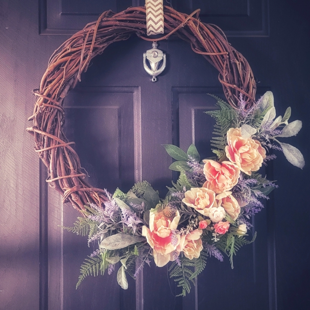 Seasonal Wreath 19inches wide